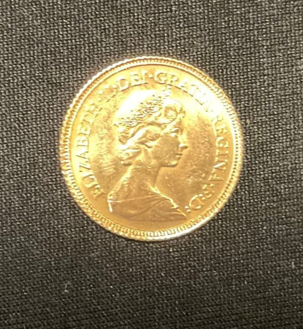 1982 Elizabeth II Gold Half Sovereign